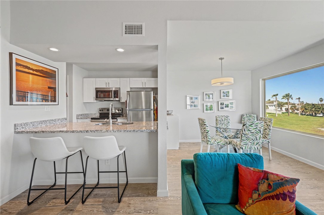 620 Fulton Beach Road, Unit 705 Rockport, TX 78382 - Photo 10 of 38