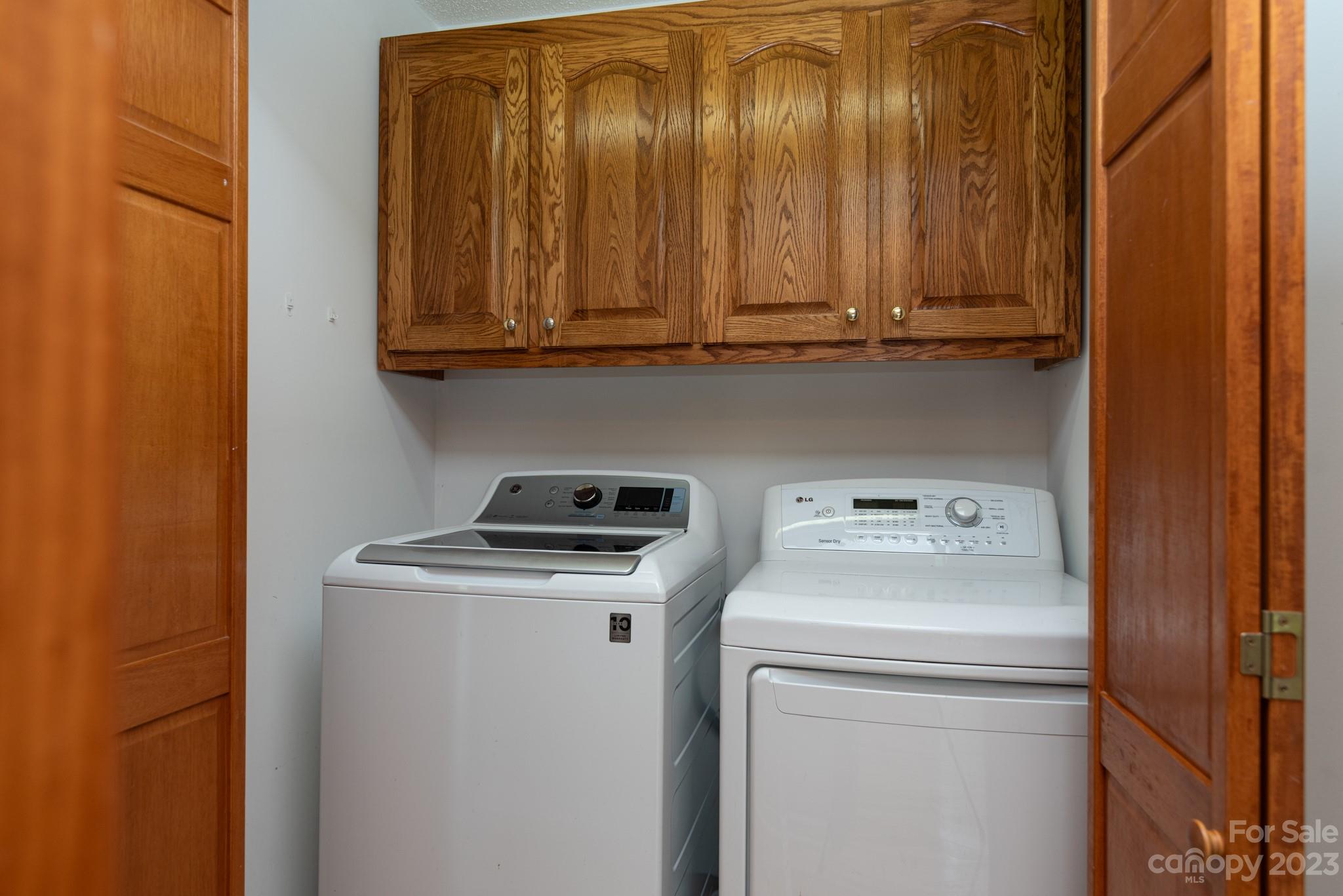 920 Bethel Church Road Lincolnton, NC 28092 - Photo 18 of 27 a utility room with dryer and washer