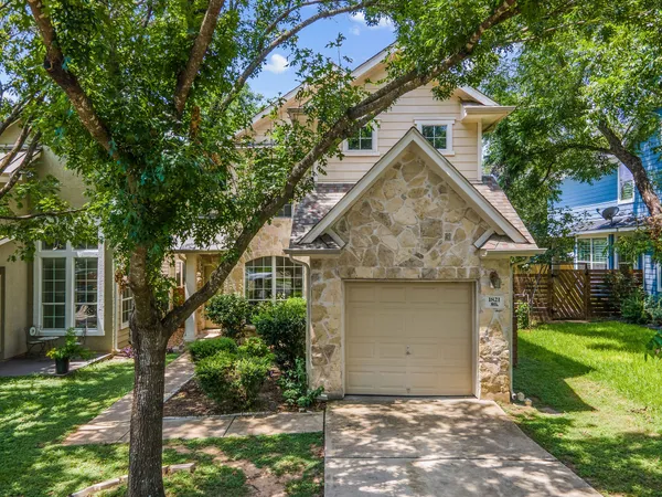 $3,950 | 1821 Village Oak Court, Austin, TX 78704