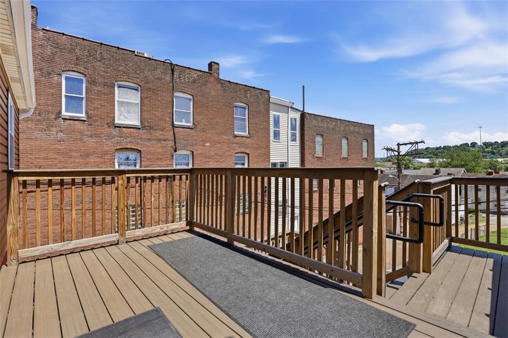 342 Butler Street Pittsburgh, PA 15223 - Photo 2 of 17 Balcony