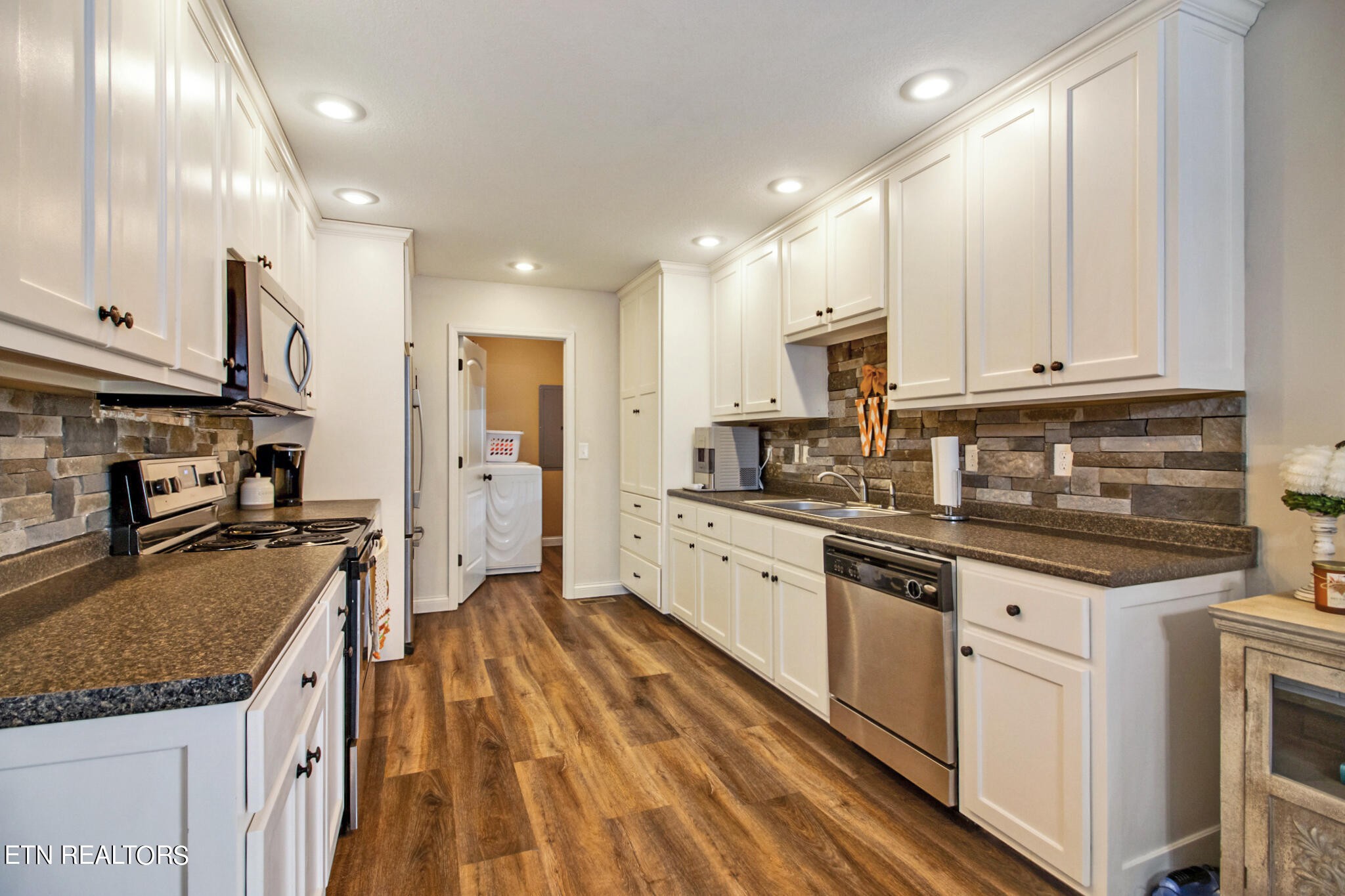 1031 Tom Price Road Jamestown, TN 38556 - Photo 14 of 44 Gallery Image 14