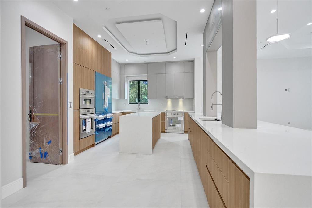 11951 Southwest 3rd Street Plantation, FL 33325 - Photo 11 of 59