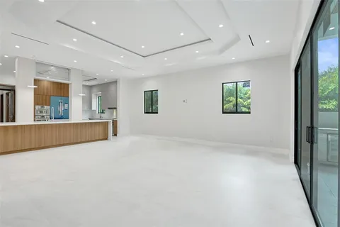 $4,950,000 | 11951 Southwest 3rd Street, Plantation, FL 33325