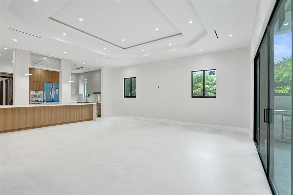 11951 Southwest 3rd Street Plantation, FL 33325 - Photo 14 of 59