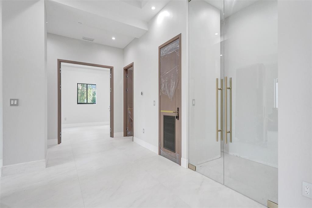 11951 Southwest 3rd Street Plantation, FL 33325 - Photo 36 of 59 a view of entryway with bathroom