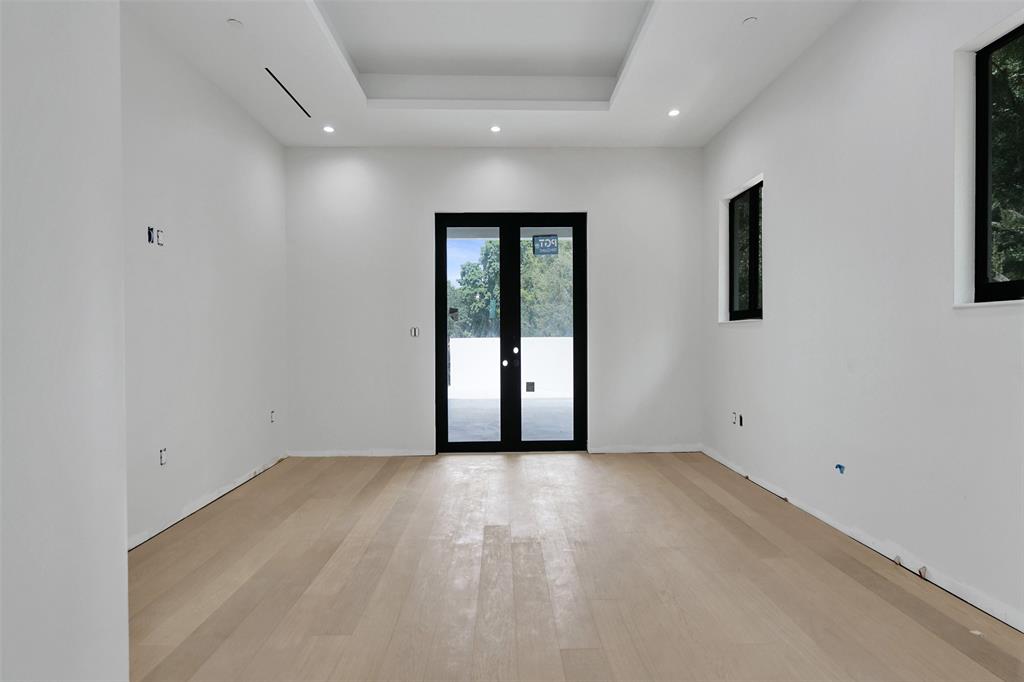 11951 Southwest 3rd Street Plantation, FL 33325 - Photo 47 of 59 an empty room with windows