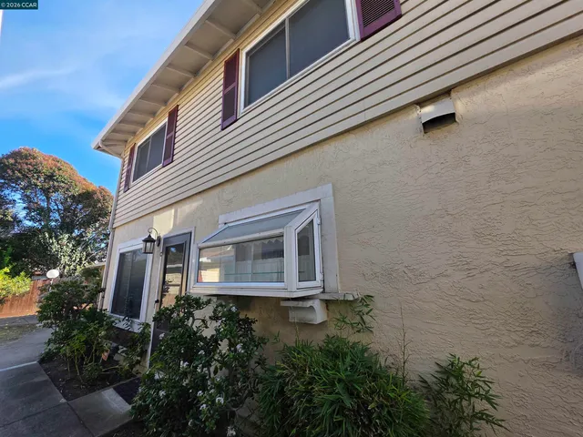 $388,000 | 2581 El Portal Drive, Unit C, San Pablo, CA 94806