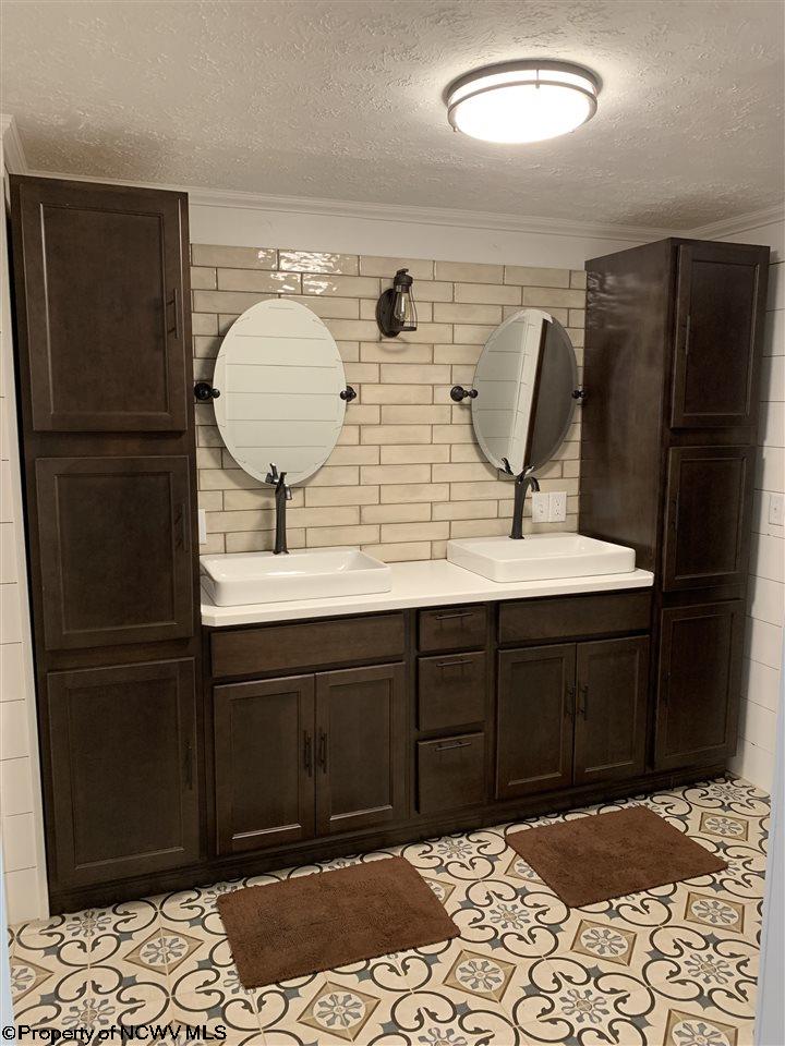 274 Ridgeway Drive Bridgeport, WV 26330 - Photo 16 of 20 Gallery Image 16