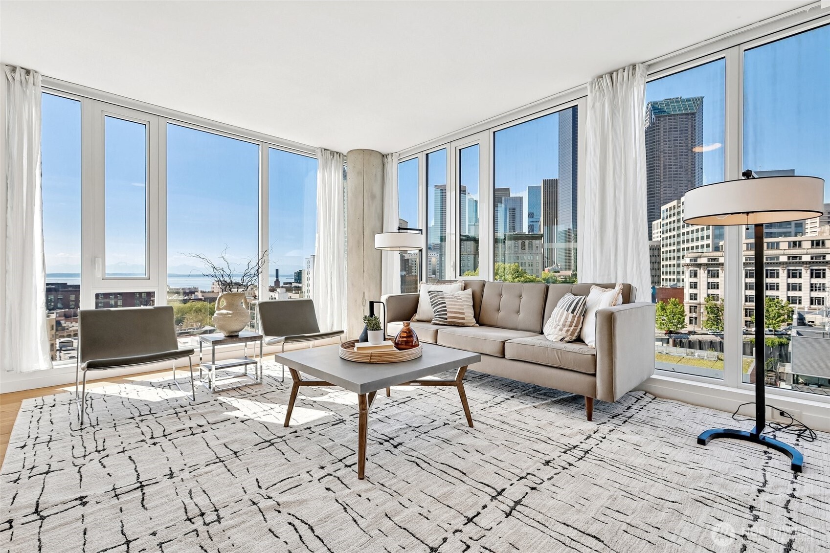 450 South Main Street, Unit 1012 Seattle, WA 98104 - Photo 1 of 40