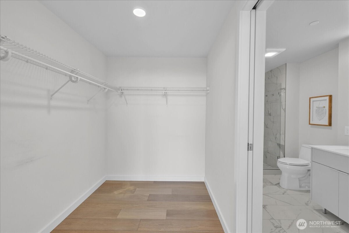450 South Main Street, Unit 1012 Seattle, WA 98104 - Photo 12 of 31