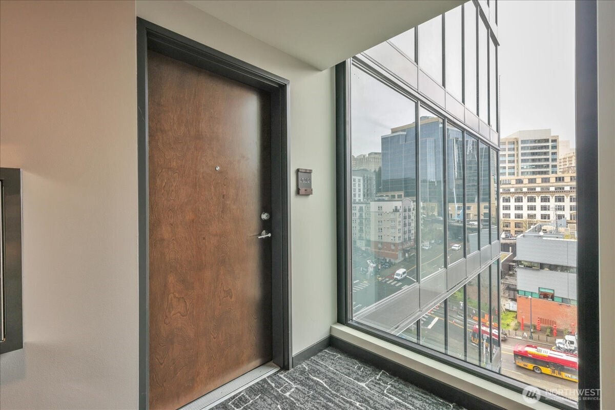 450 South Main Street, Unit 1012 Seattle, WA 98104 - Photo 16 of 31