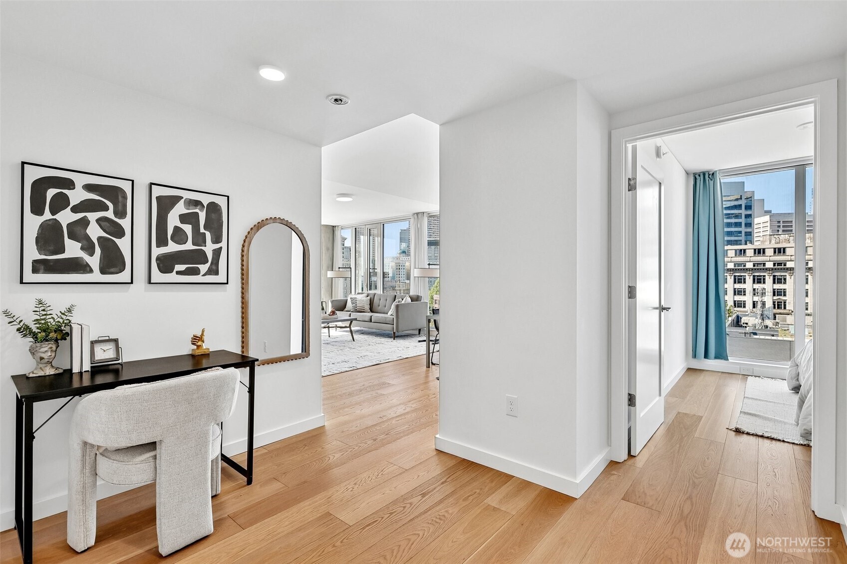450 South Main Street, Unit 1012 Seattle, WA 98104 - Photo 22 of 40