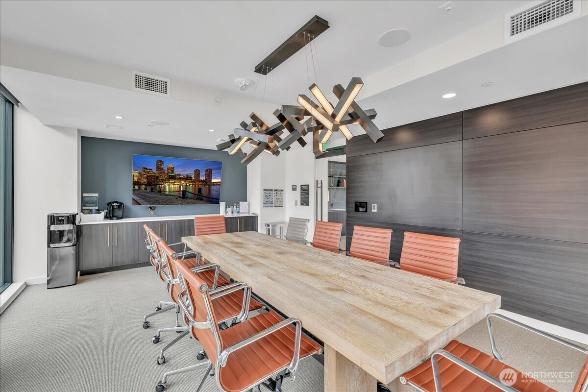 450 South Main Street, Unit 1012 Seattle, WA 98104 - Photo 25 of 31