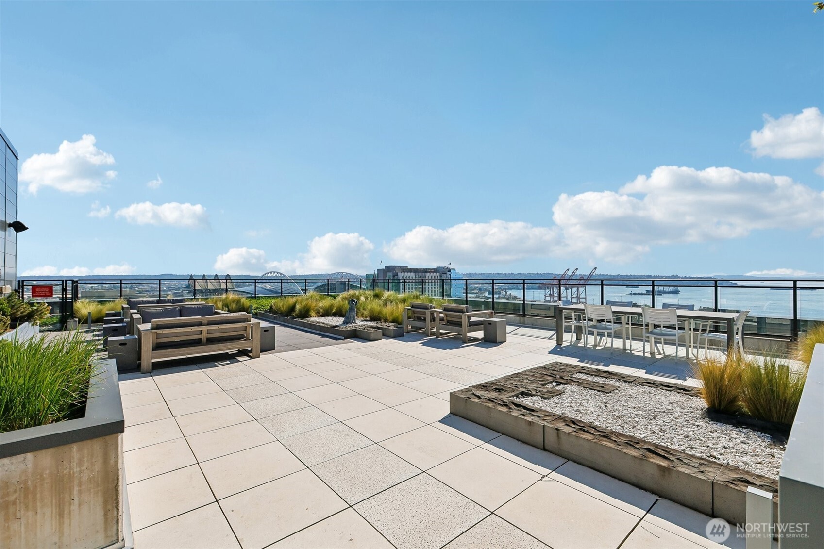 450 South Main Street, Unit 1012 Seattle, WA 98104 - Photo 34 of 40