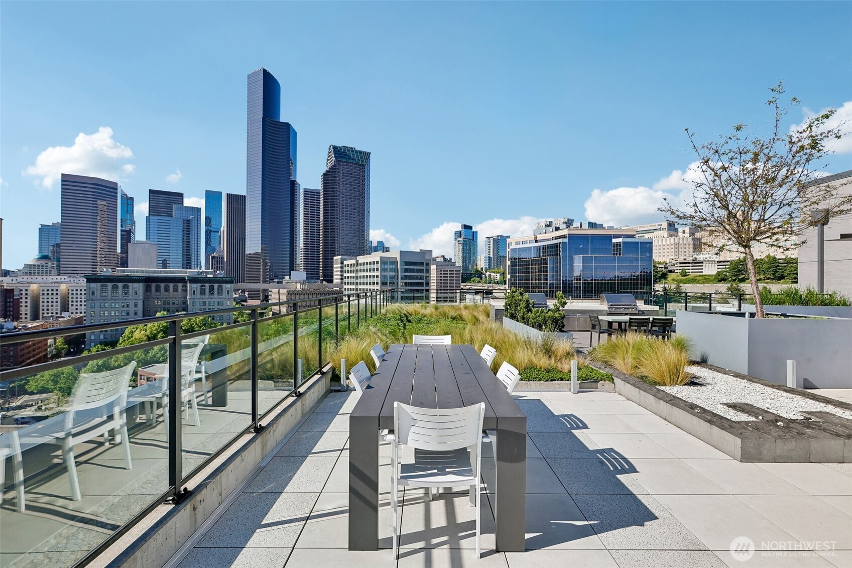 450 South Main Street, Unit 1012 Seattle, WA 98104 - Photo 39 of 40