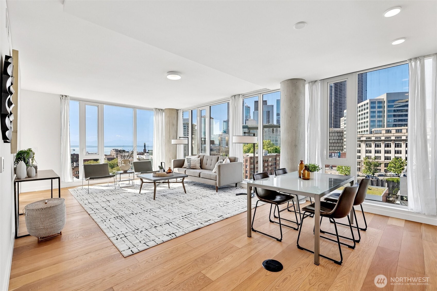 450 South Main Street, Unit 1012 Seattle, WA 98104 - Photo 6 of 40