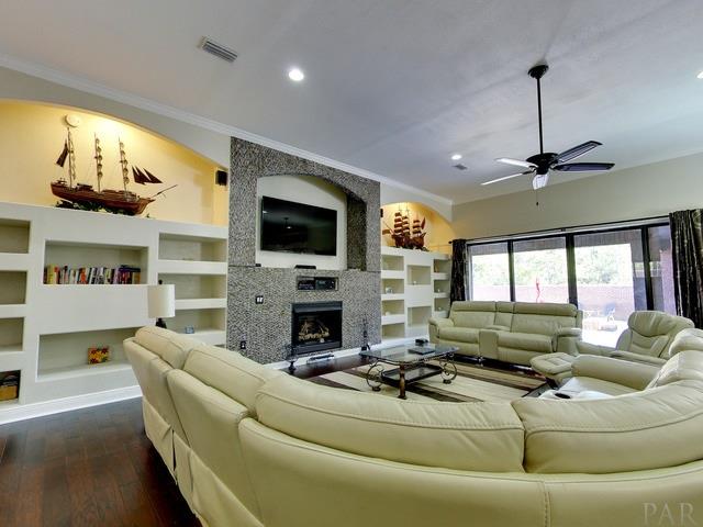 610 Tara Road Pensacola, FL 32534 - Photo 32 of 49 Gallery Image 32