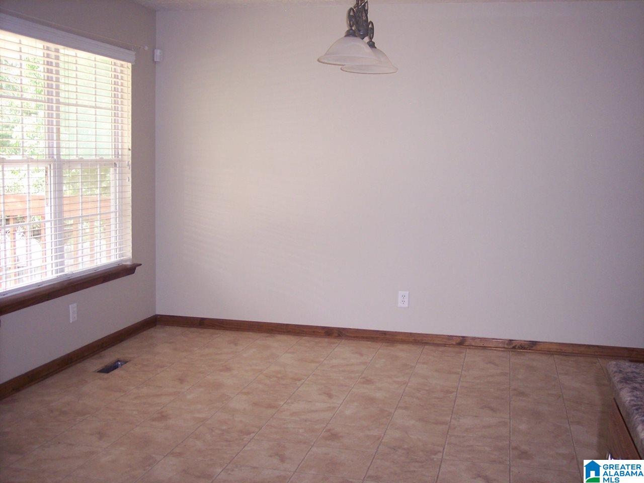 55 Covington Rdg Drive Jacksonville, AL 36265 - Photo 8 of 17