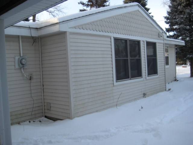 3787 Cedar Road Fort Gratiot, MI 48059 - Photo 3 of 9 31043659-2.JPG
