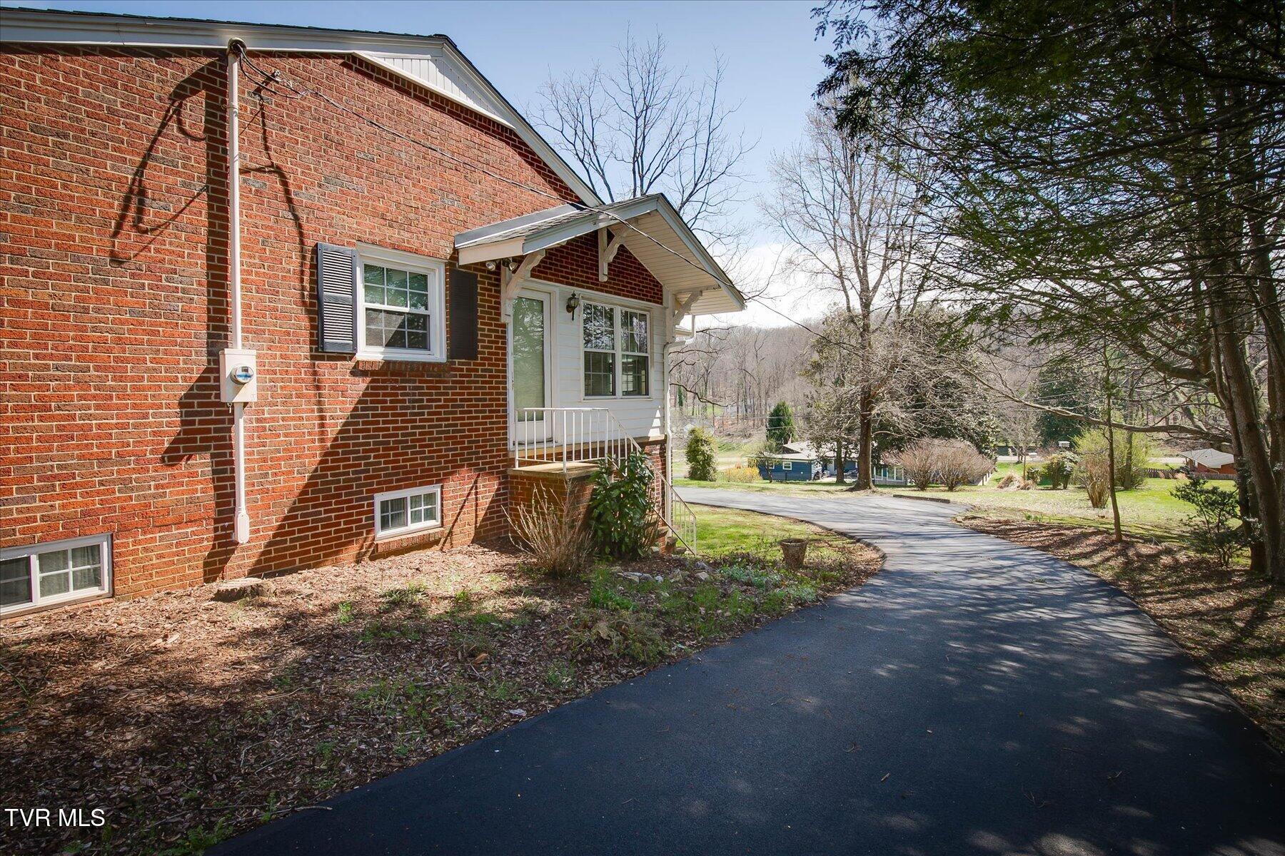 4525 Chickasaw Road Kingsport, TN 37664 - Photo 46 of 49 46-4525 Chickasaw-46