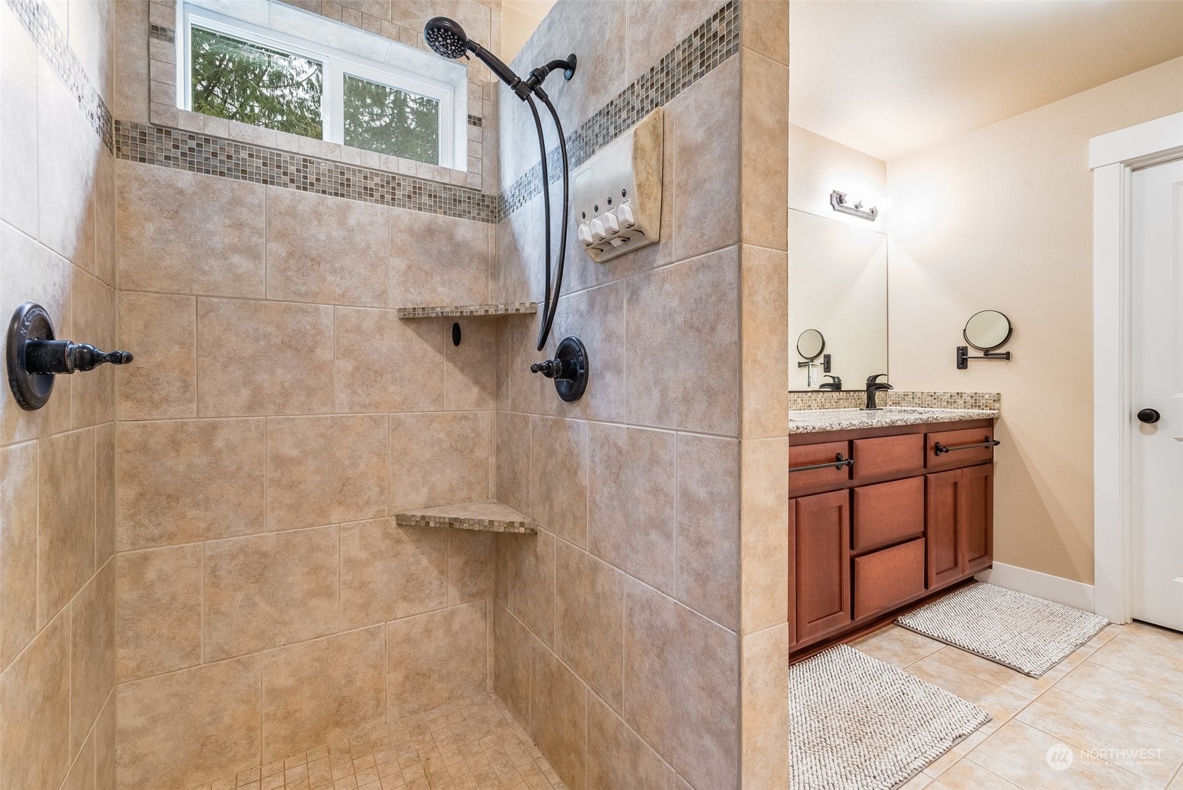 232 Kroll Road Castle Rock, WA 98611 - Photo 17 of 40 Gallery Image 17