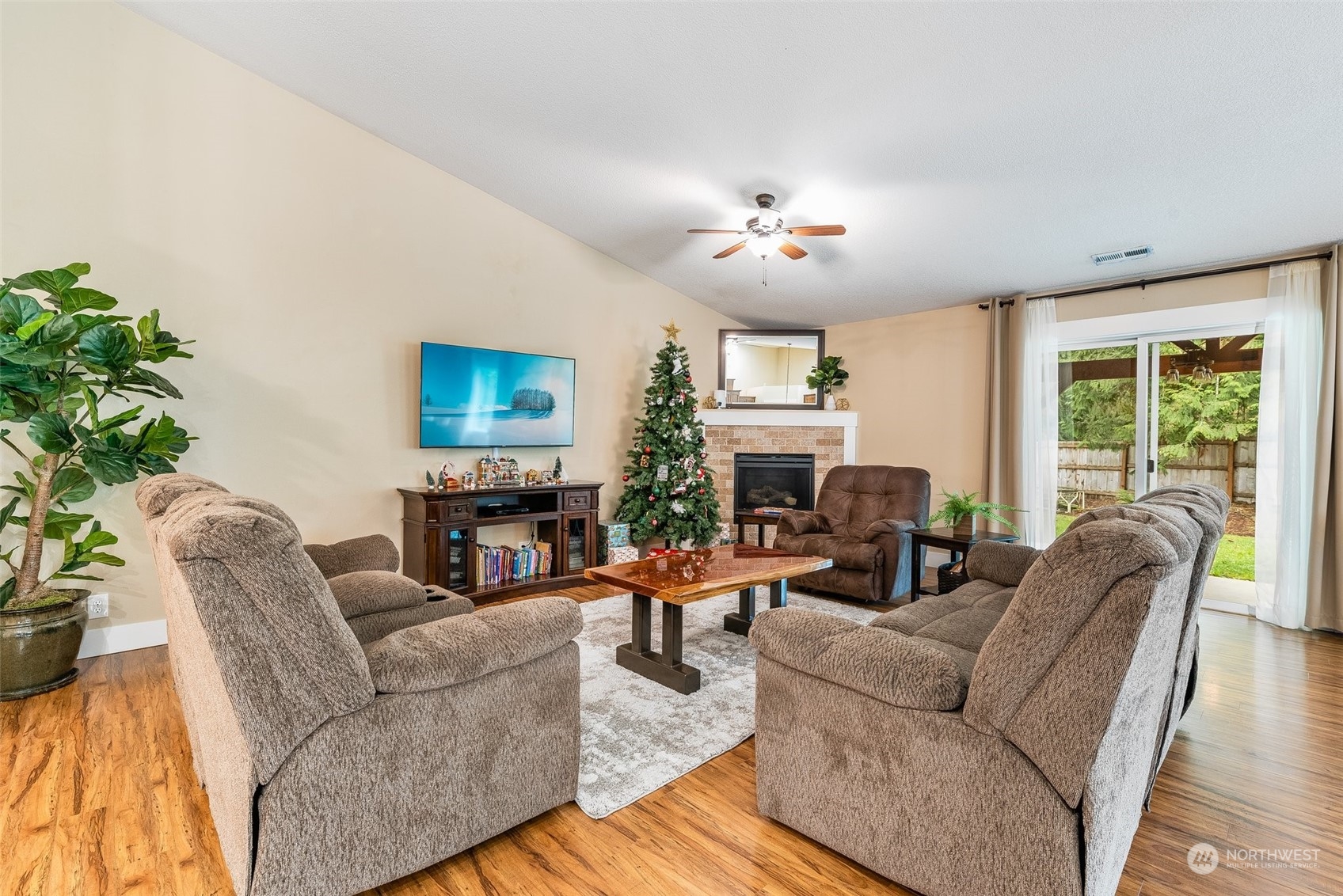 232 Kroll Road Castle Rock, WA 98611 - Photo 8 of 40 Gallery Image 8