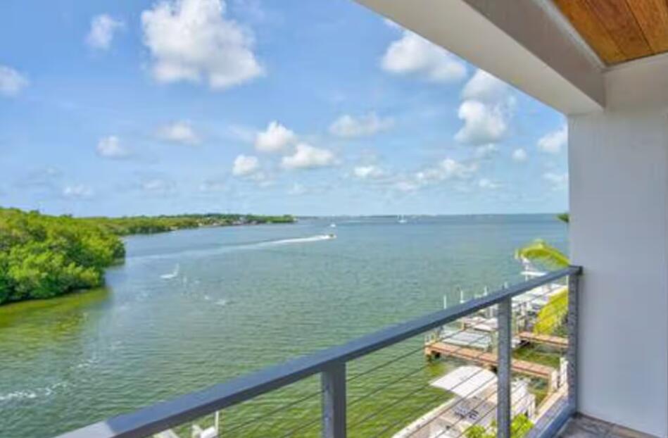 325 Calusa Street, Unit 231 Key Largo, FL 33037 - Photo 14 of 36 a view of ocean from a balcony