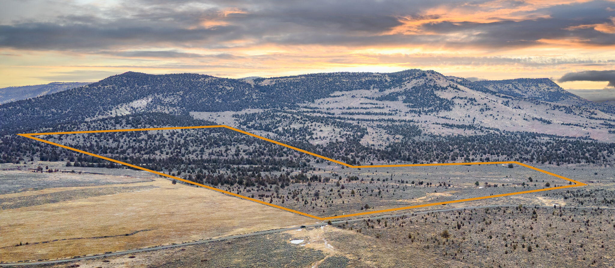 Camp Creek Road, Unit TL 3400 Prineville, OR 97754 - Photo 5 of 27 a view of a terrace with mountain view