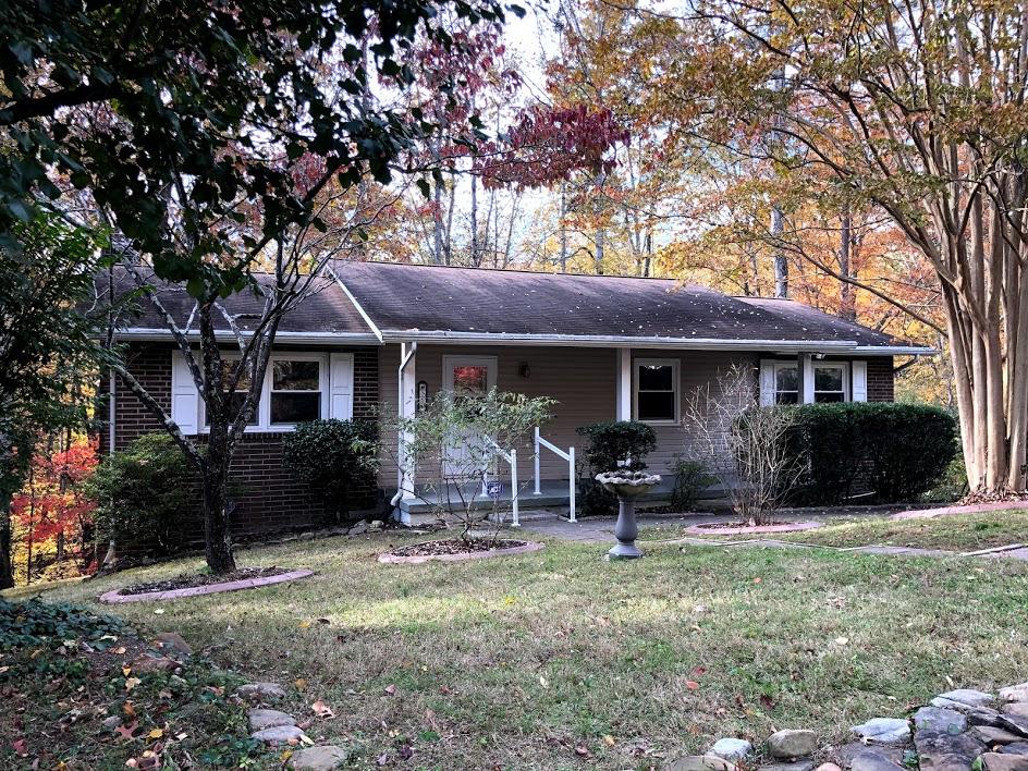 16 Moore Lane Oak Ridge, TN 37830 - Photo 1 of 18 16 Moore Ln.
