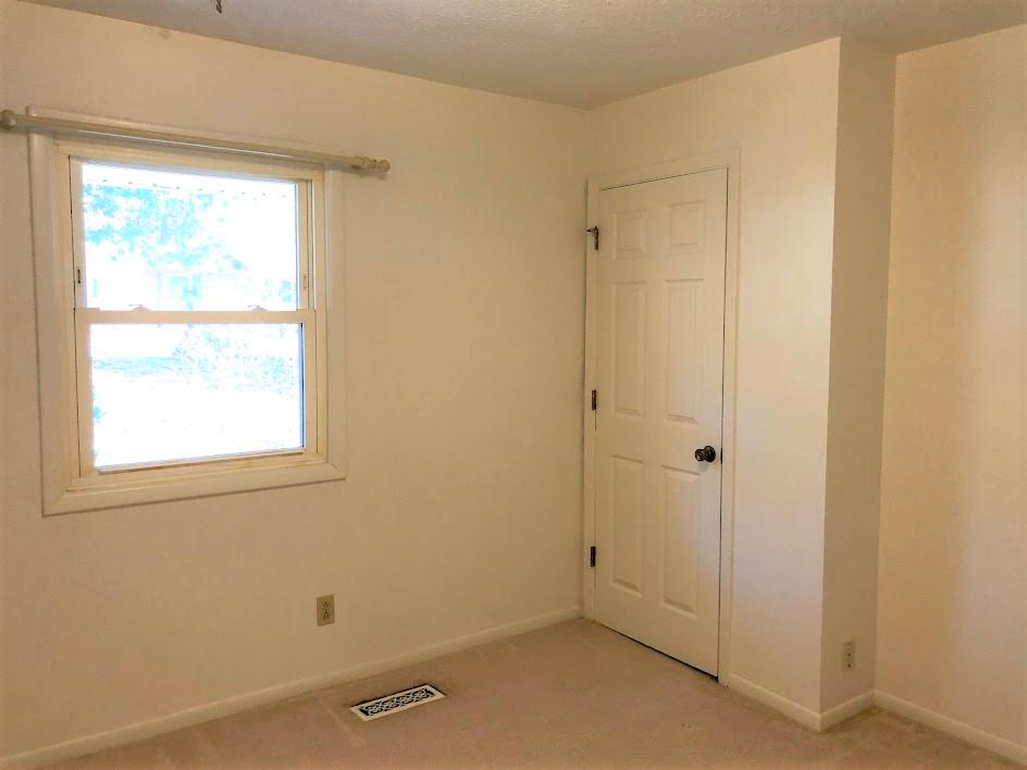 16 Moore Lane Oak Ridge, TN 37830 - Photo 14 of 18 Bedroom 3