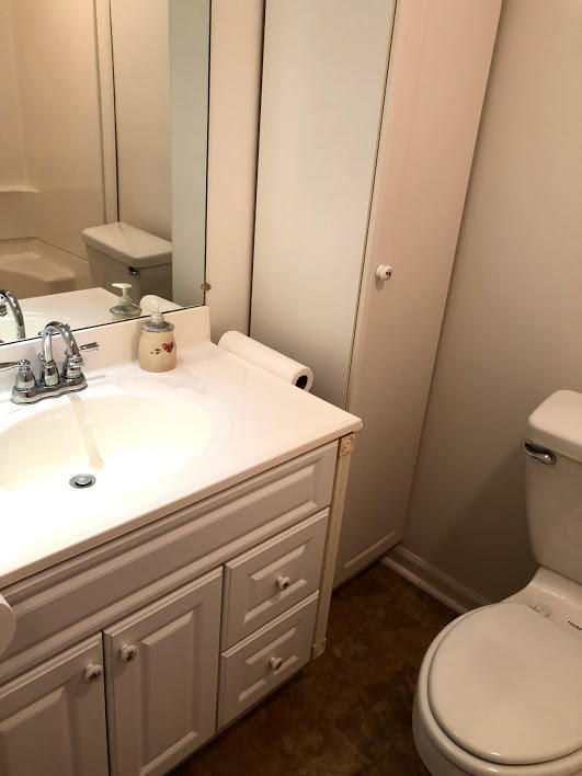 16 Moore Lane Oak Ridge, TN 37830 - Photo 15 of 18 Full Bathroom
