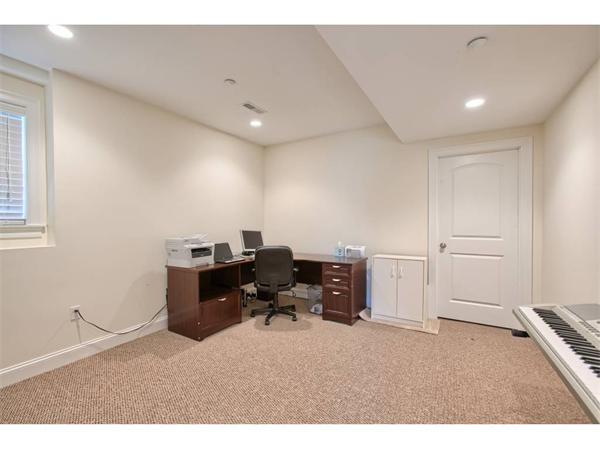 36 Indian Ridge Terrace, Unit 36 Westford, MA 01886 - Photo 20 of 23 a workspace with furniture