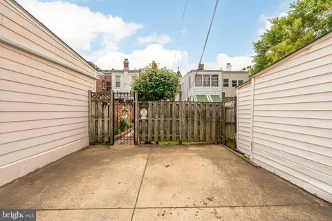 $1,249,000 | 61 W Street Northwest, Washington, DC 20001