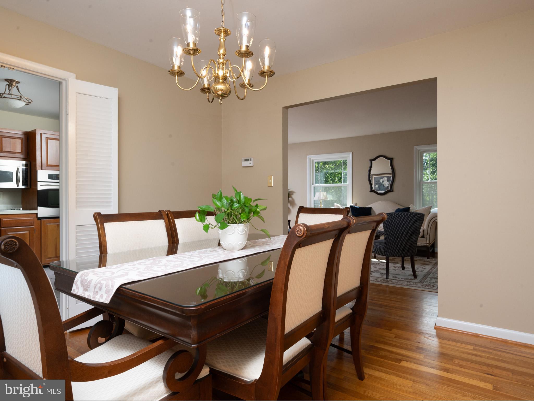 2300 Collingwood Road Alexandria, VA 22306 - Photo 11 of 41 Dining Room