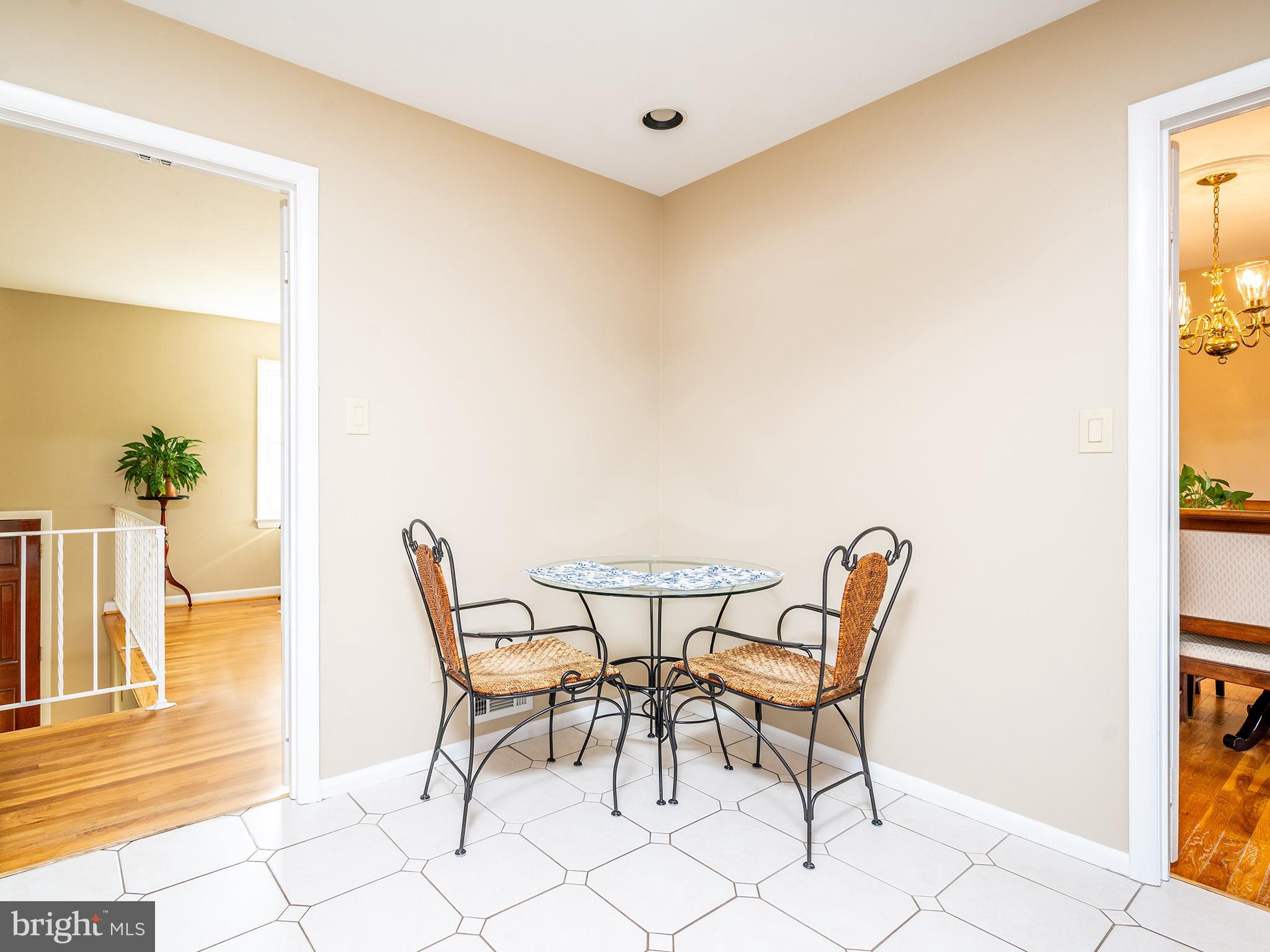 2300 Collingwood Road Alexandria, VA 22306 - Photo 14 of 41 Kitchen