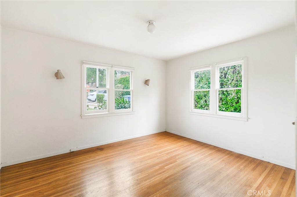 972 Alta Vista Drive Altadena, CA 91001 - Photo 11 of 19