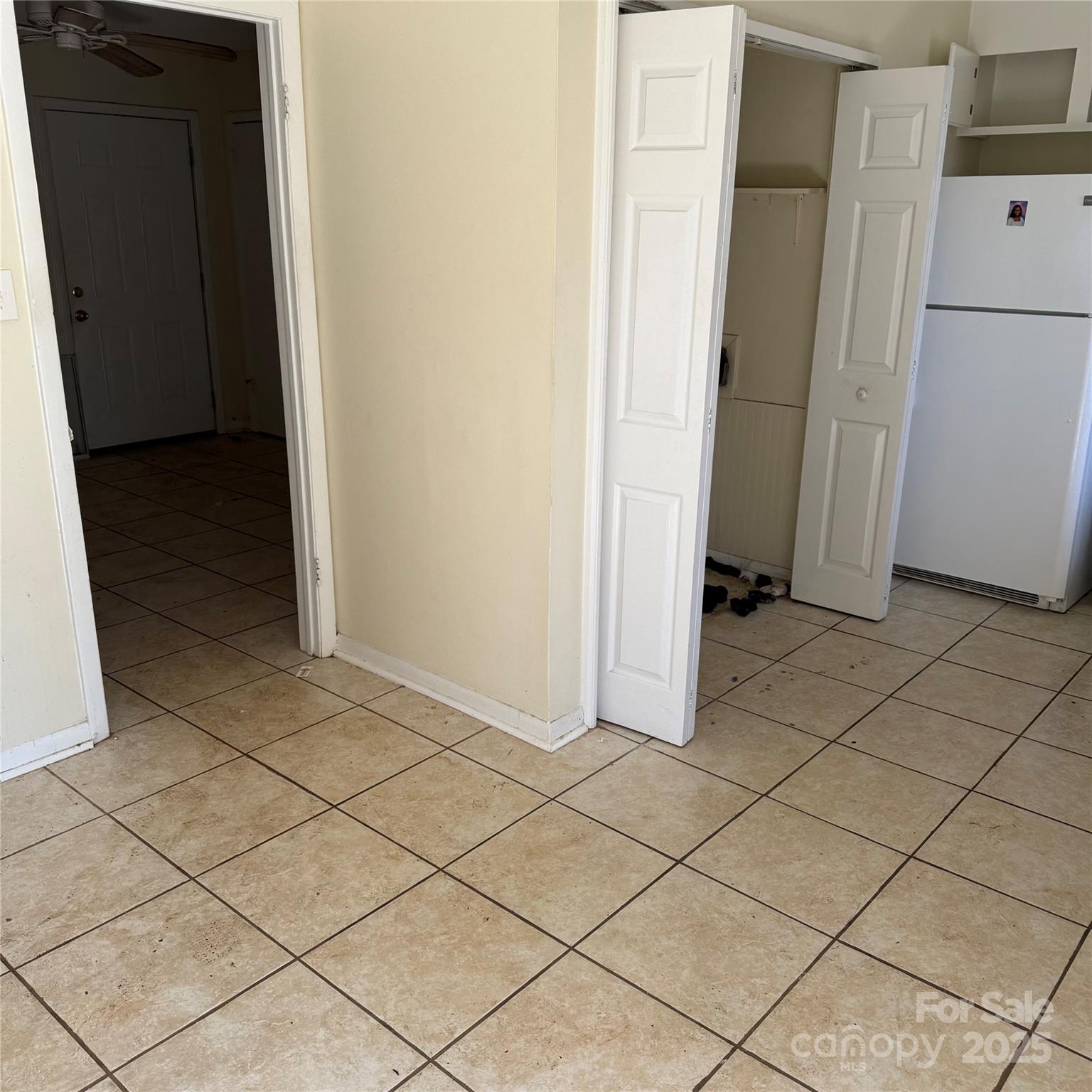 1314 Milan Road East Charlotte, NC 28216 - Photo 3 of 14 Gallery Image 3