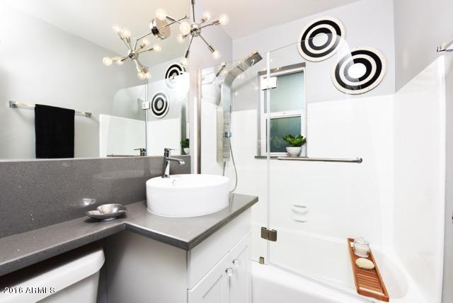 825 West Picadilly Road Phoenix, AZ 85013 - Photo 27 of 36 Bathroom with Locally made Lighting