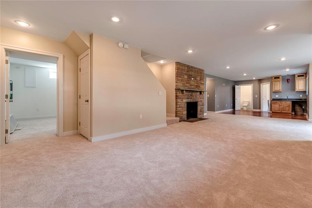 426 Fort Couch Road Pittsburgh, PA 15241 - Photo 16 of 25 Gallery Image 16