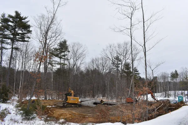 $680,000 | 24 Eastern Lane, Standish, ME 04084