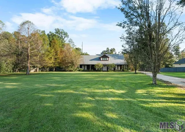 $379,000 | 14520 Carrol Avenue, Walker, LA 70785