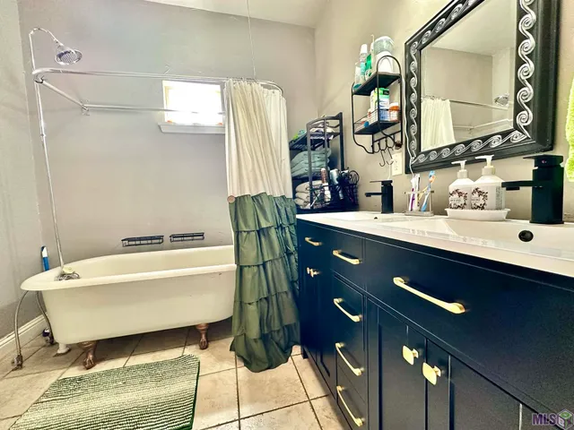 $379,000 | 14520 Carrol Avenue, Walker, LA 70785