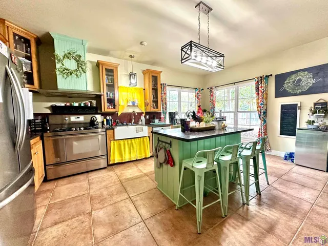 $379,000 | 14520 Carrol Avenue, Walker, LA 70785