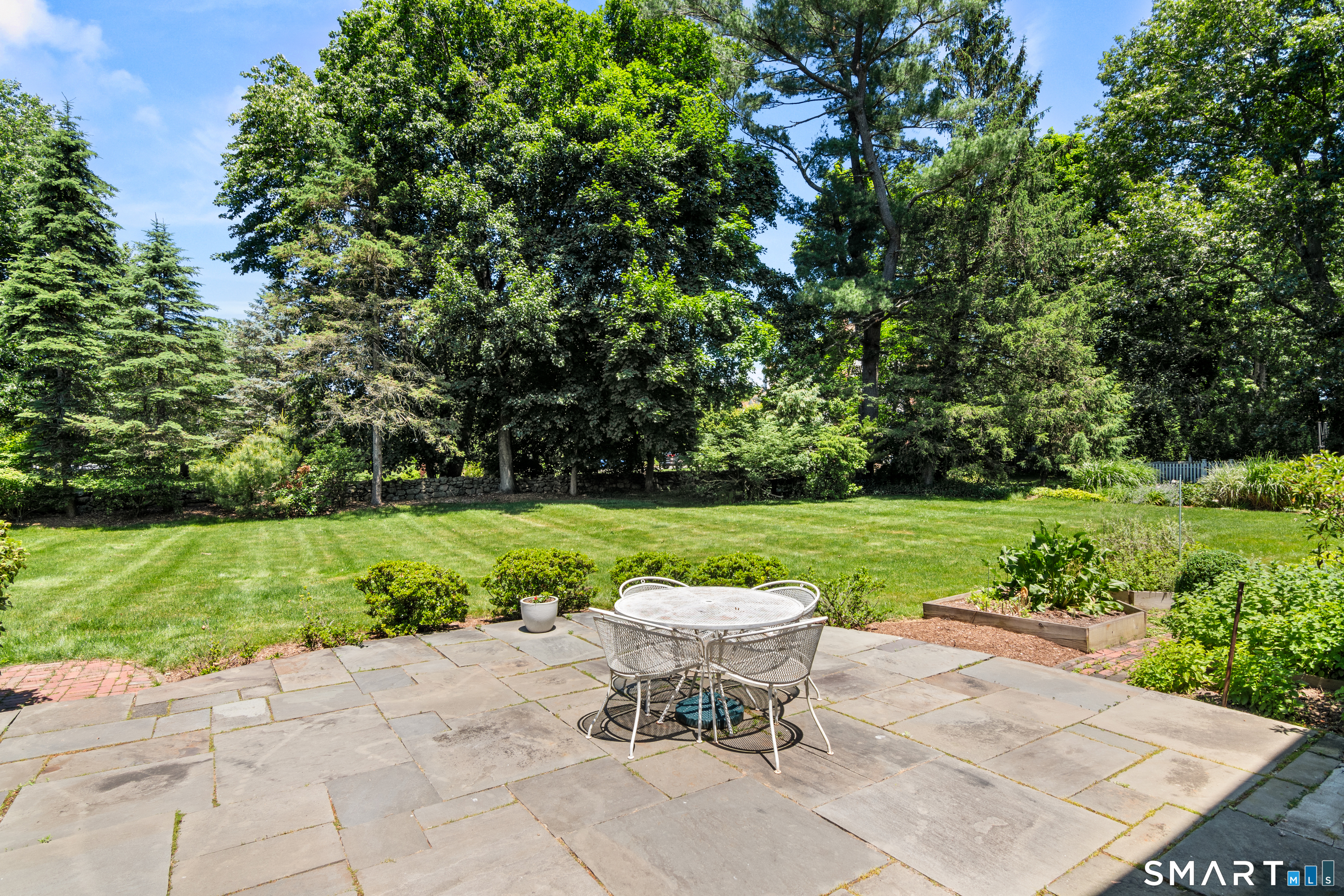 39 Old Studio Road New Canaan, CT 06840 - Photo 31 of 40