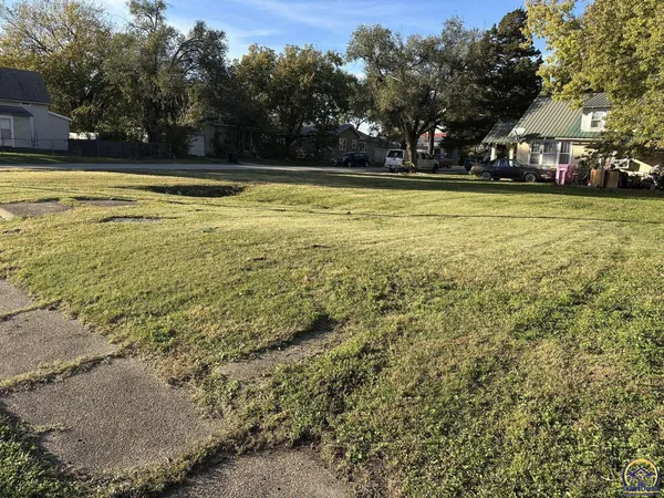 $20,000 | 348 State Street, Cottonwood Falls, KS 66845