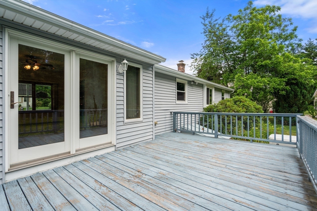 25 Wehr Road Hampden, MA 01036 - Photo 10 of 34
