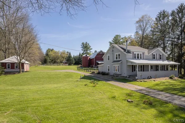 $524,900 | 3910 West Seneca Turnpike, Onondaga, NY 13215