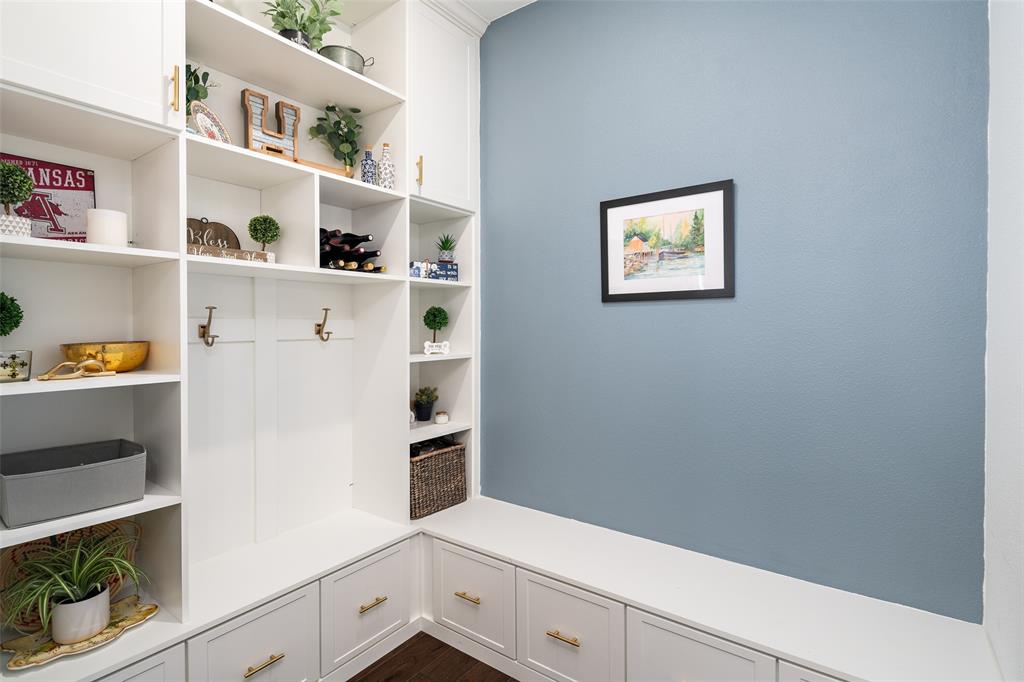 4881 Miles Way Fairview, TX 75069 - Photo 14 of 39 a view of hallway with cabinets
