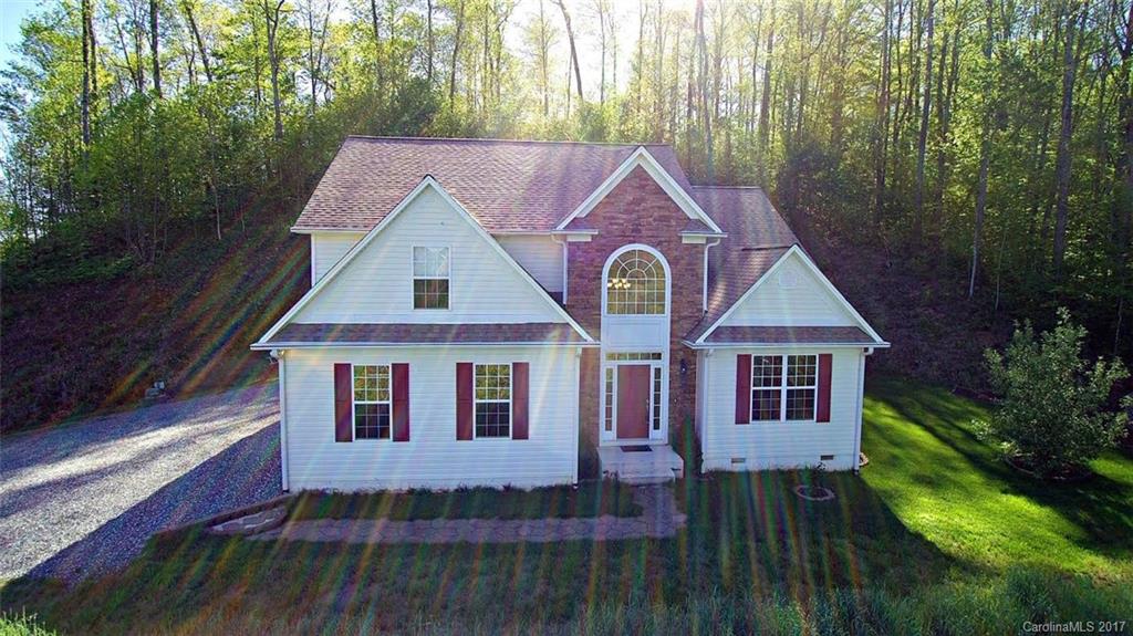 59 Woodfin Road Sylva, NC 28779 - Photo 2 of 24