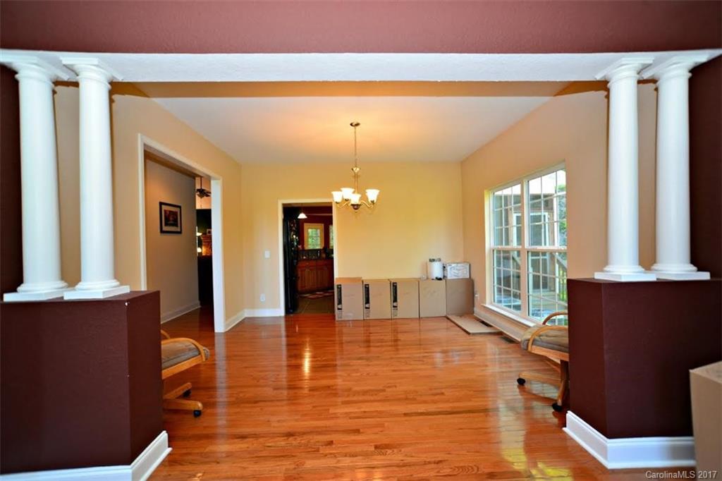 59 Woodfin Road Sylva, NC 28779 - Photo 5 of 24